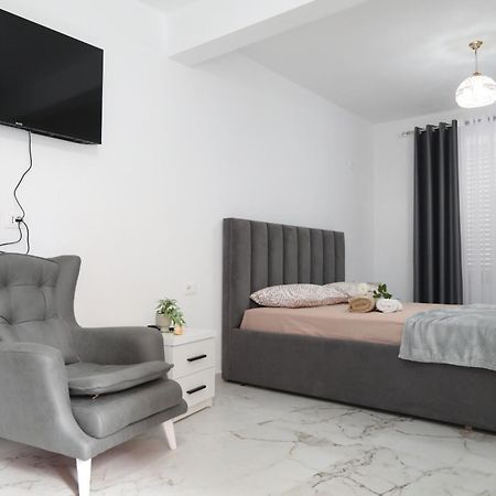 Rozafa Guest Room Center Shkodër Екстериор снимка