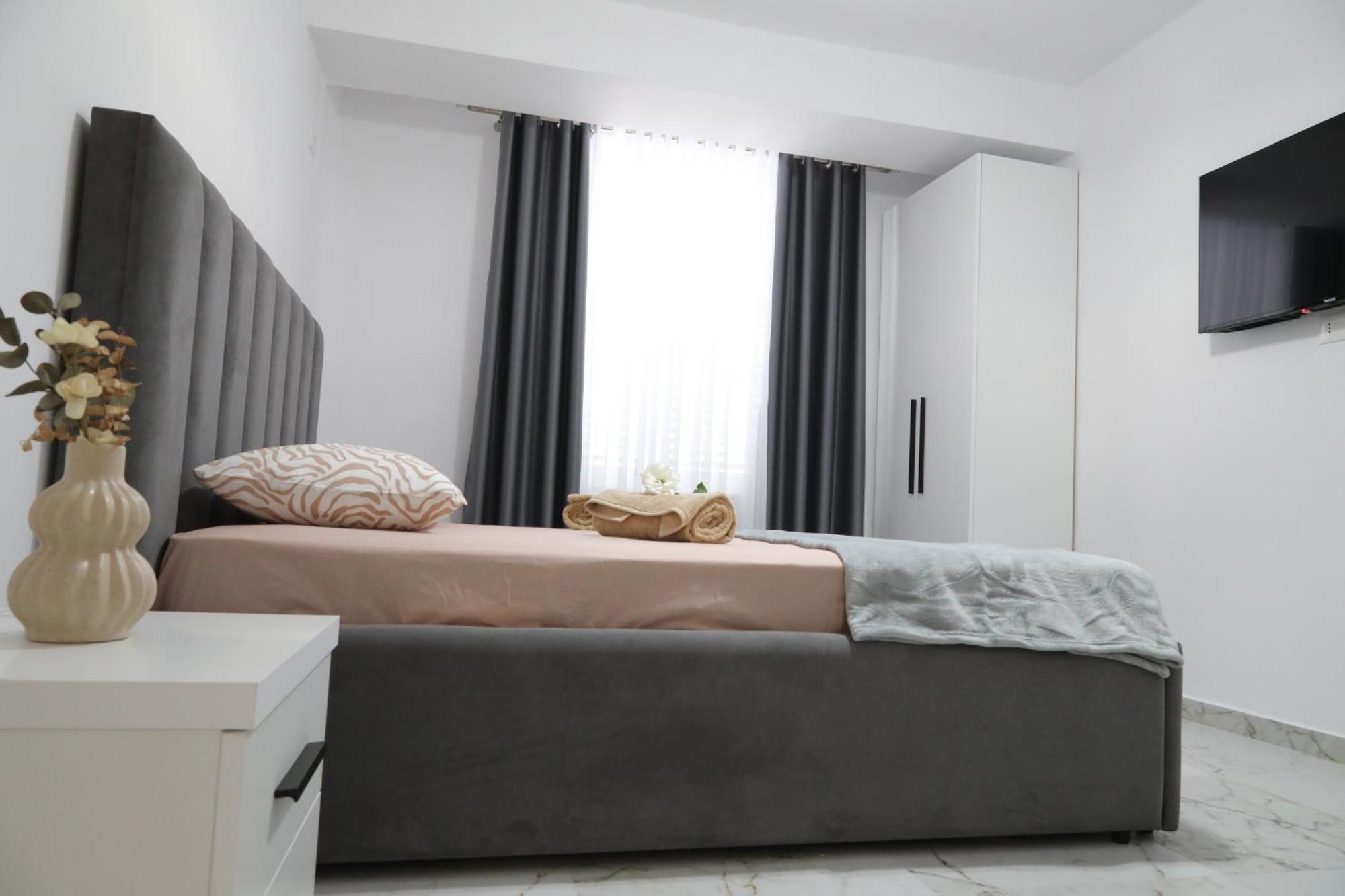 Rozafa Guest Room Center Shkodër Екстериор снимка