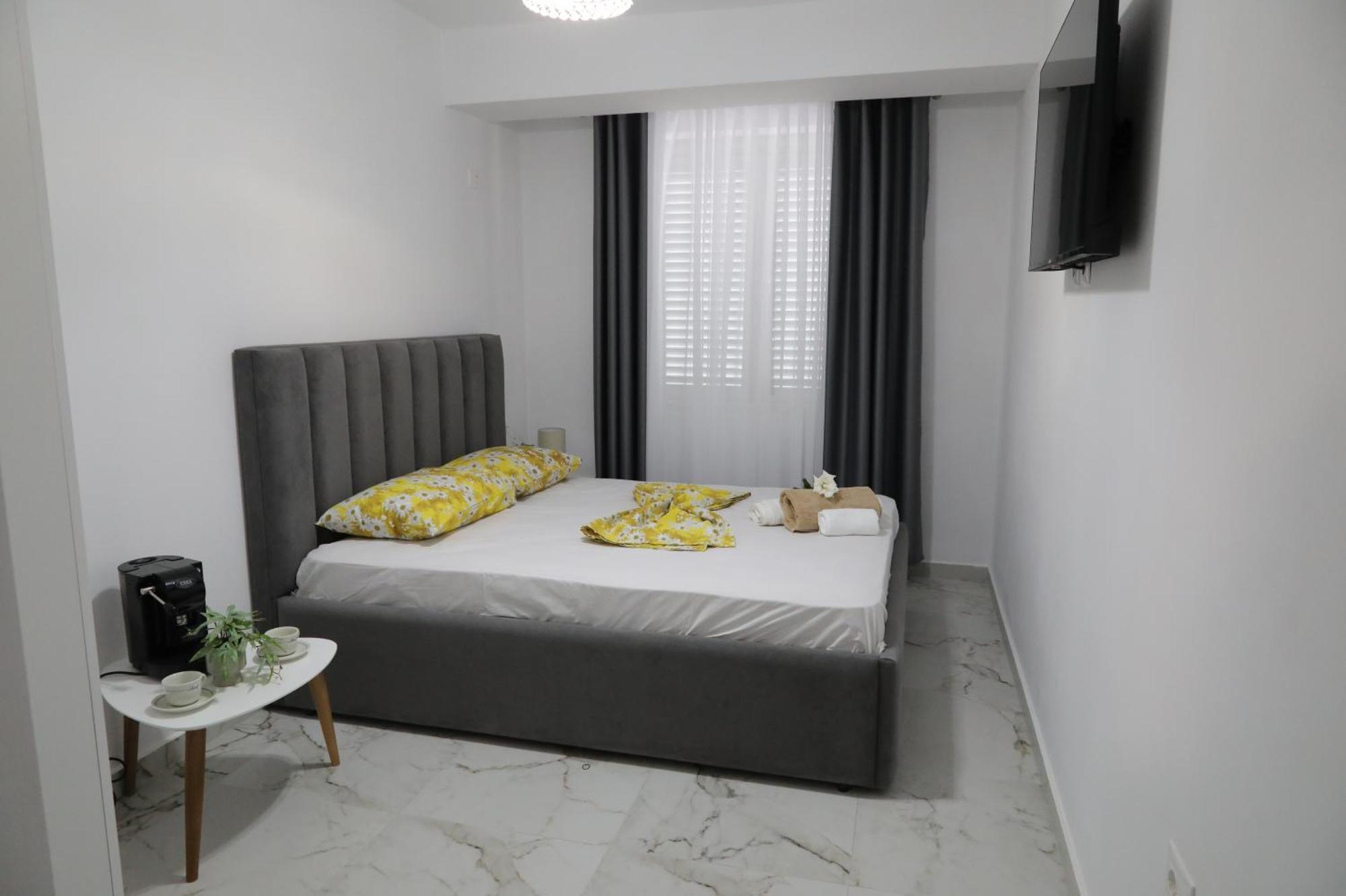 Rozafa Guest Room Center Shkodër Екстериор снимка